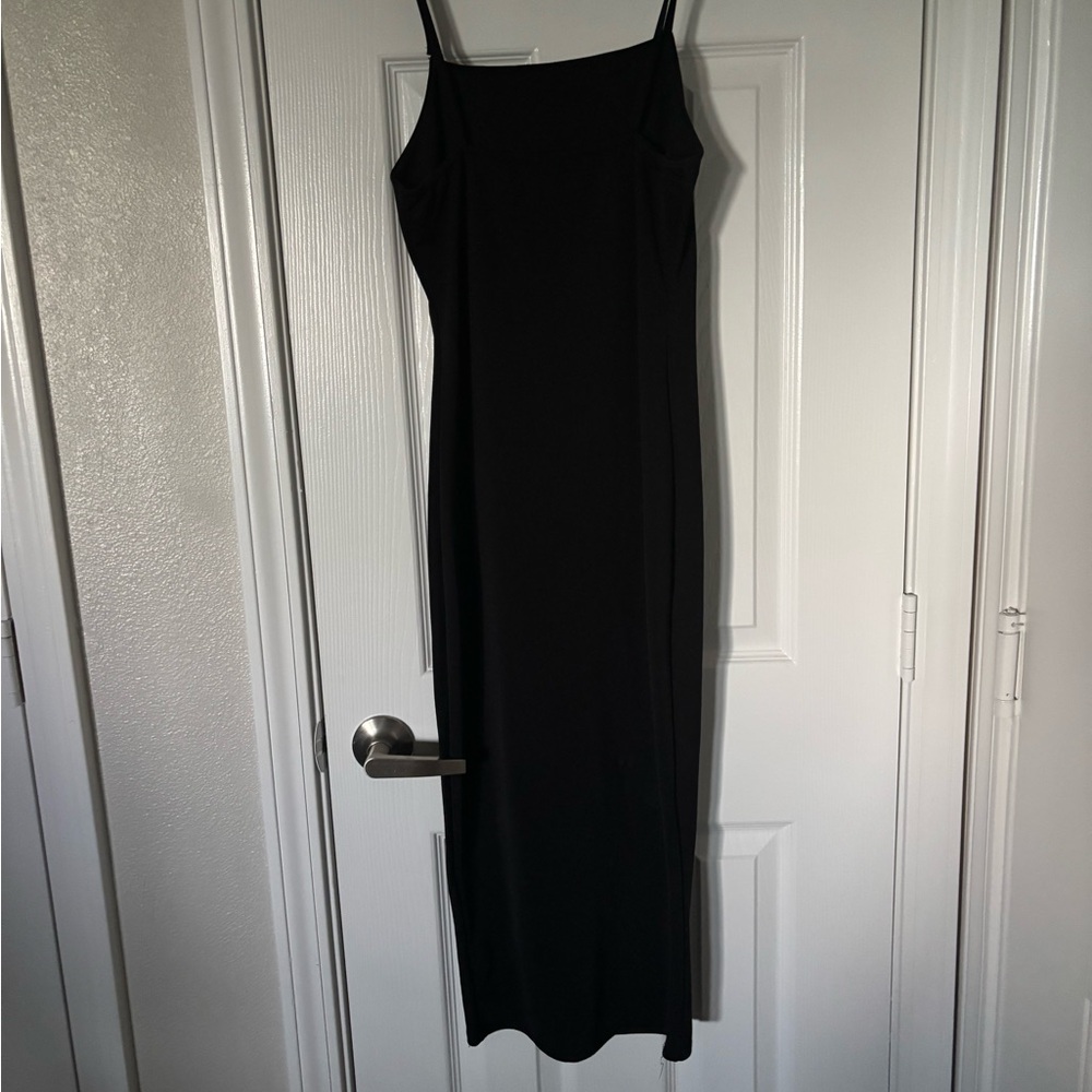 PrettyLittleThing Black Sheath Midi Dress